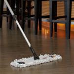 Rubbermaid® HYGEN™ Microfiber Dust Mop System - 21